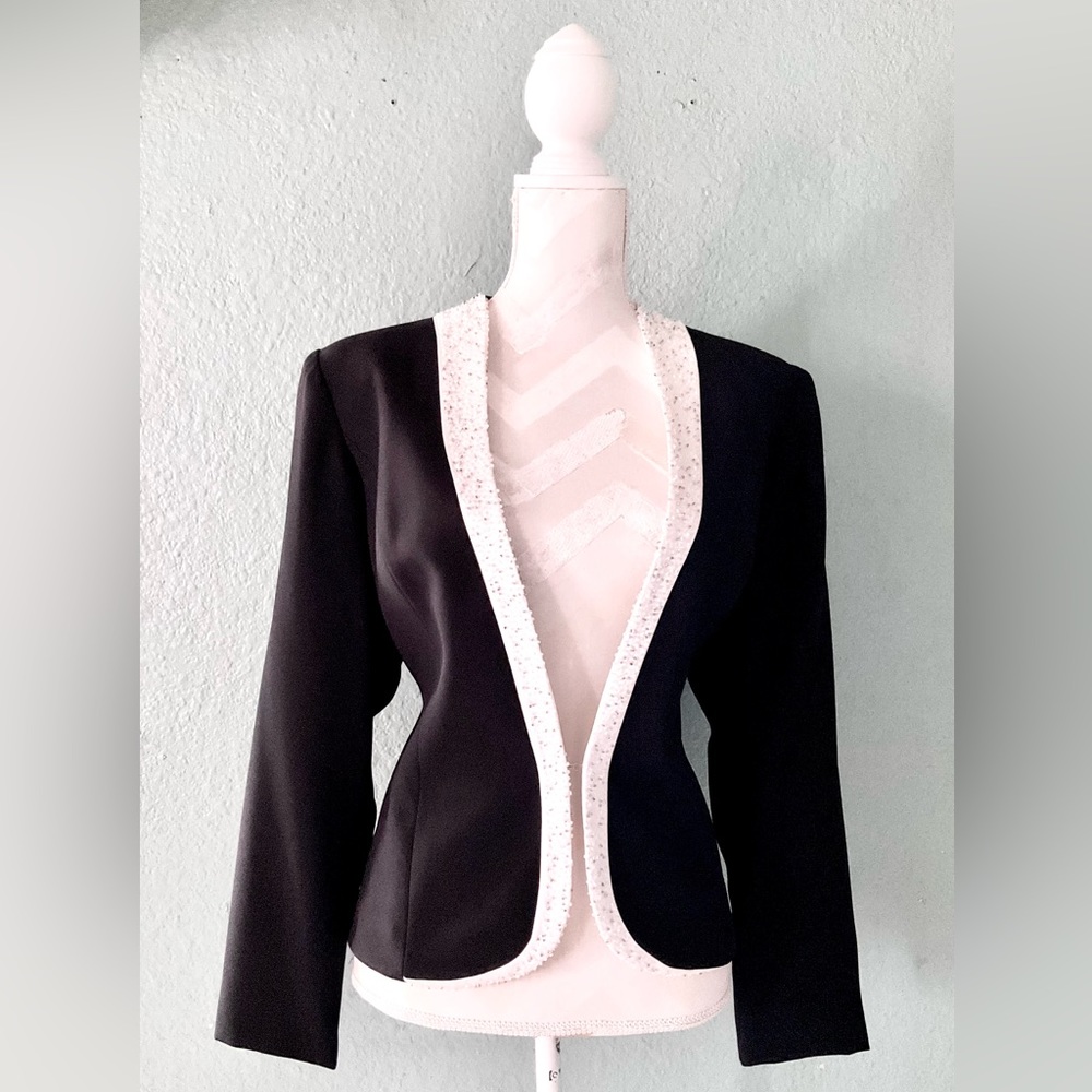 Karen Miller New York Black Long Sleeve Blazer